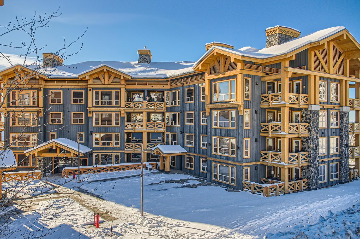 Stonegate Resort Unit C304 Big White Ski Resort Exterior photo